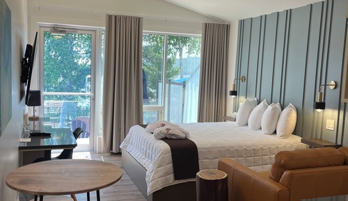 Deluxe-Zimmer, 1 Queen-Bett, Nichtraucher, Seeblick