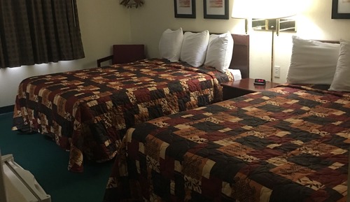 Zimmer, 2 Queen-Betten