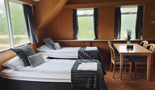 Economy-Vierbettzimmer, Gemeinschaftsbad