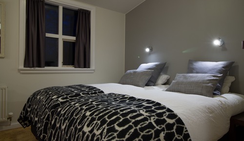 Standard-Doppel- oder -Zweibettzimmer, 1 Doppelbett oder 2 Einzelbetten, eigenes Bad
