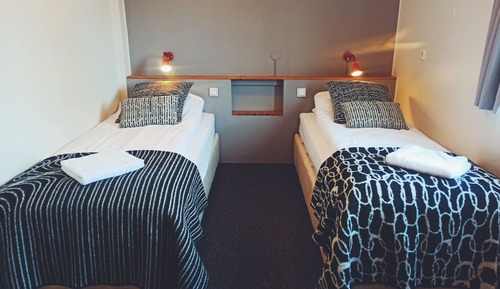 Doppel- oder Zweibettzimmer, Gemeinschaftsbad