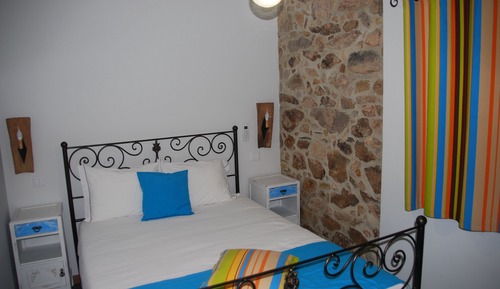 Ferienhaus, 2 Schlafzimmer, Kochnische, zum Innenhof hin (Casa da Tia)