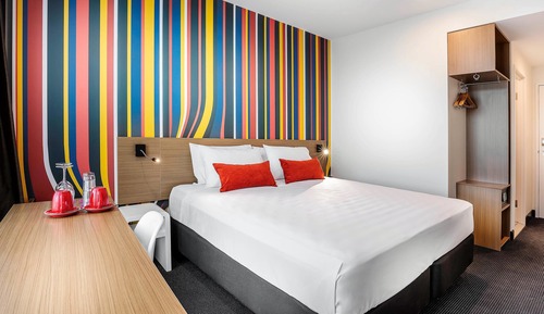 Superior-Zimmer, 1 King-Bett, Stadtblick