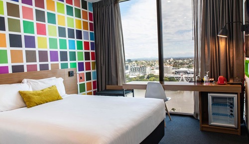 Superior-Zimmer, 1 King-Bett, Flussblick