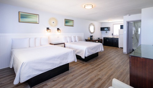 Standard-Doppelzimmer, 2 Queen-Betten, Kochnische, Meerblick (Second Floor)