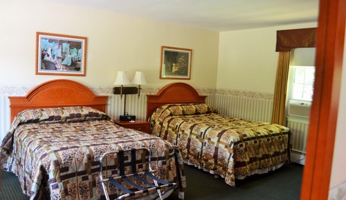Standardzimmer, 2 Queen-Betten