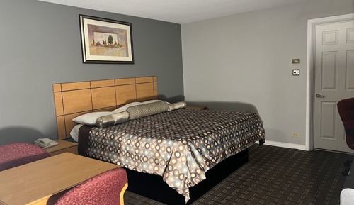 Basic-Zimmer, 1 King-Bett