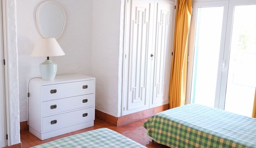 Traditional-Villa, 2 Schlafzimmer
