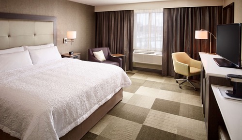 Zimmer, 1 King-Bett, Nichtraucher (Roll In Shower)