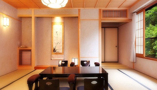 Traditional-Zimmer (Superior Japanese Style)