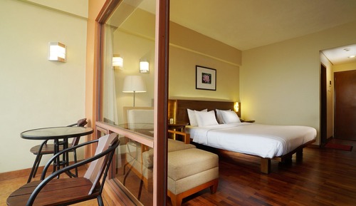 Deluxe-Zimmer, 1 Doppelbett, Bergblick