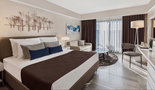 Standard-Doppelzimmer, eingeschränkter Meerblick
