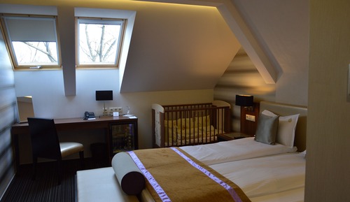 Standard-Doppel- oder -Zweibettzimmer