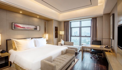 Junior-Suite, 1 King-Bett, Zutritt zur Club Lounge (Lounge Access)
