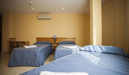 Standard-Dreibettzimmer, eigenes Bad