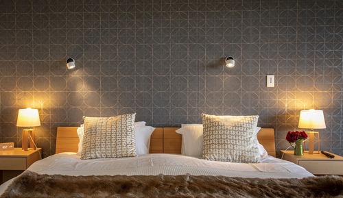 Luxury-Suite, 1 King-Bett, eigenes Bad, eingeschränkter Seeblick