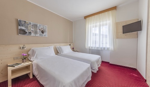 Standard-Doppelzimmer