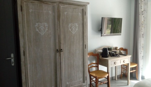 Zweibettzimmer, eigenes Bad