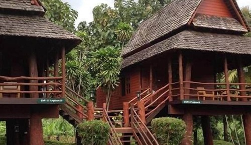 Traditional-Haus, Mehrere Schlafzimmer (บ้านชมดอย 6 bedrooms max 30 persons)