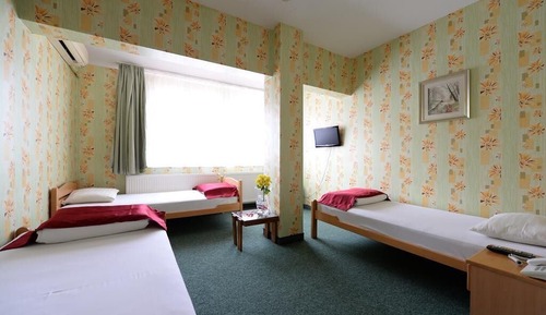 Comfort-Dreibettzimmer, 3 Einzelbetten, Nichtraucher, Parkblick