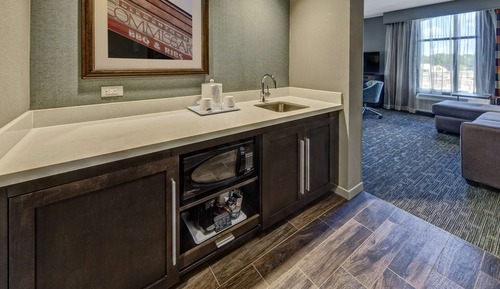 Zimmer, 1 King-Bett, barrierefrei, Nichtraucher (hearing acc)