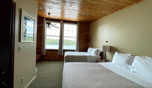 Zimmer, 2 Queen-Betten, Seeblick, Seeseite