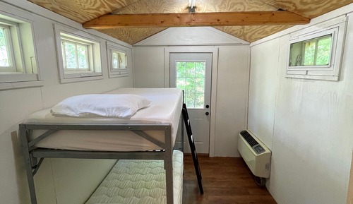 Familien-Ferienhütte, Mehrere Betten