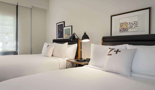 Zimmer, 2 Queen-Betten, Eckzimmer