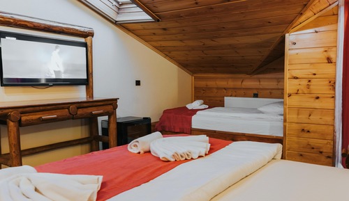 Dreibettzimmer, Veranda, Stadtblick