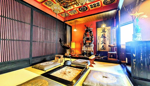 Suite (2 Semi-double beds+2 Japanese futons)