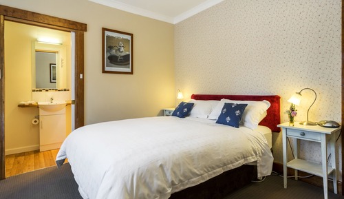 Standard-Doppelzimmer