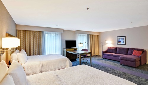 Zimmer, 2 Queen-Betten, barrierefrei, Badewanne (Mobility & Hearing)