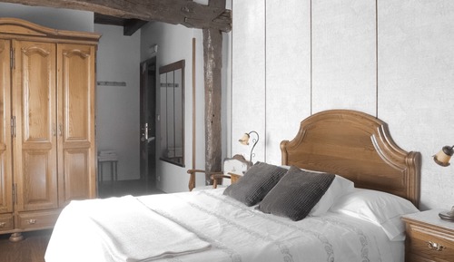 Basic-Vierbettzimmer