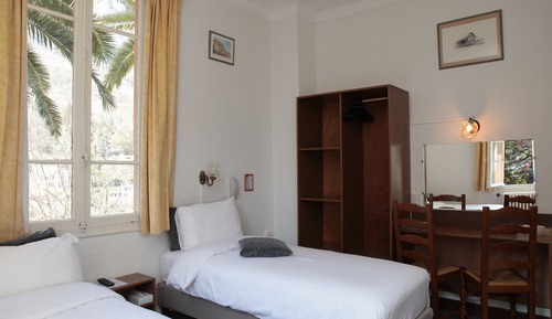 Standard-Dreibettzimmer