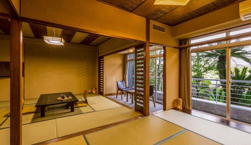 Superior-Zimmer, Nichtraucher, Poolseite (Japanese Style 2-room 10pax with Bath)