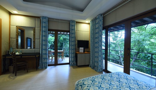 Zimmer (Hillside Cabana)