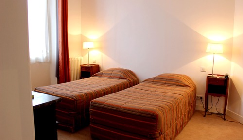 Zweibettzimmer