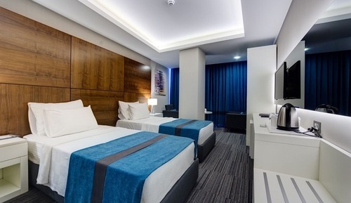 Superior-Dreibettzimmer