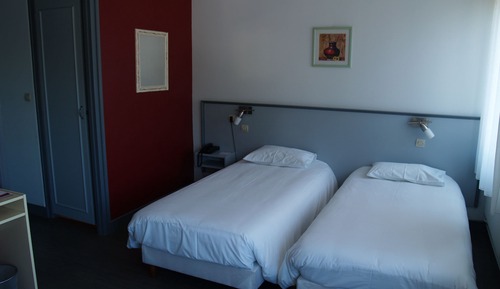 Zweibettzimmer