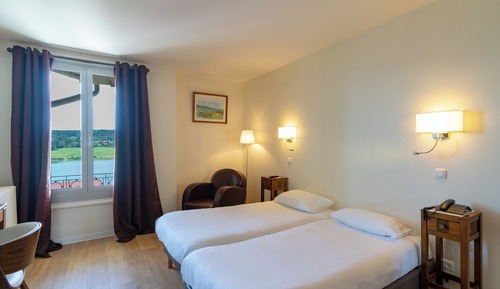 Zweibettzimmer, Seeblick