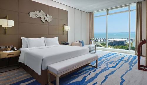 Classic-Zimmer, 1 King-Bett, Meerblick (High Floor)