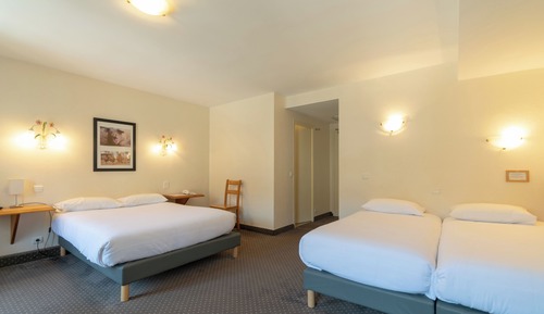 Vierbettzimmer