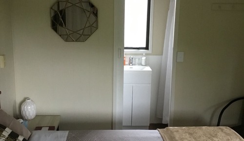 Zweibettzimmer (Room 1)