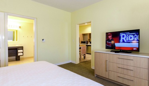 Suite, 1 King-Bett, barrierefrei, Nichtraucher