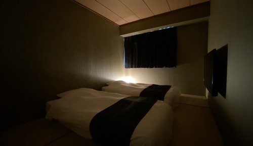 Vierbettzimmer, Nichtraucher (See host's email for check in details)