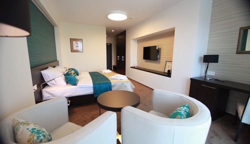 Luxury-Doppel- oder -Zweibettzimmer, Balkon, Seeblick