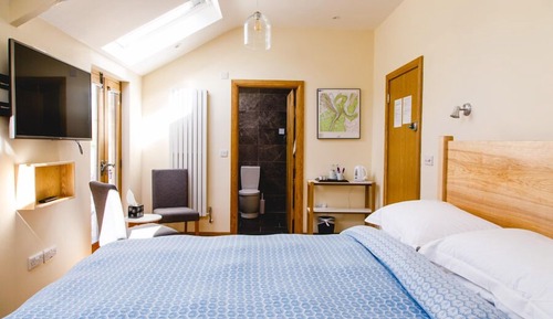 Doppelzimmer, Flussblick (Room 3)