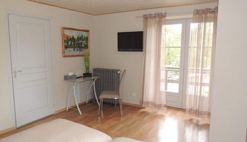 Zweibettzimmer (Lac)
