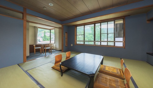 Familien-Vierbettzimmer, Bergblick