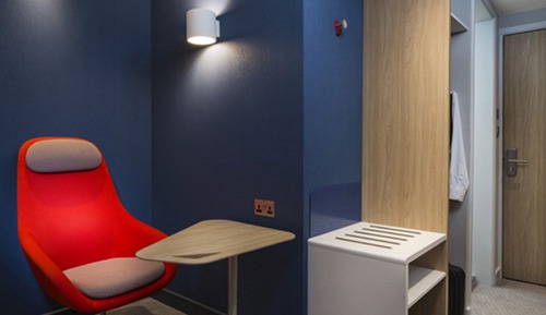 Standardzimmer, 1 Queen-Bett, barrierefrei (1 Bed, Roll In Shwr)